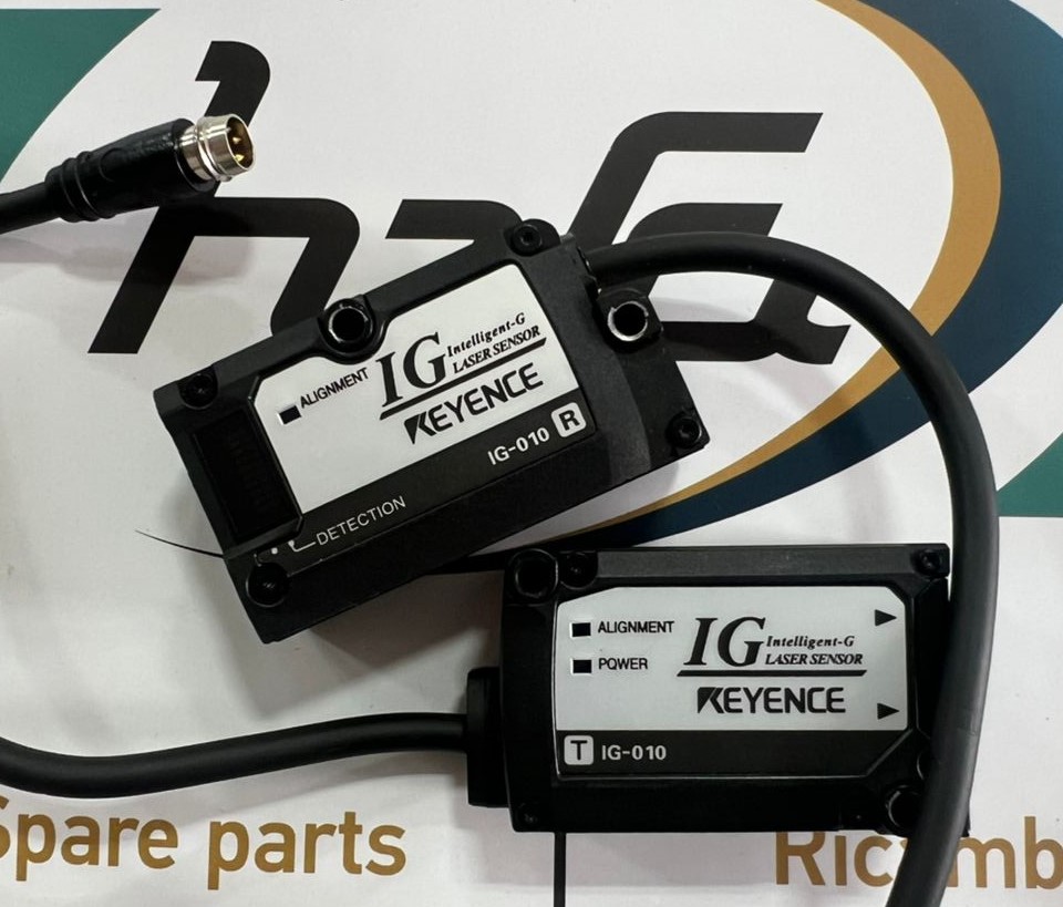 KEYENCE